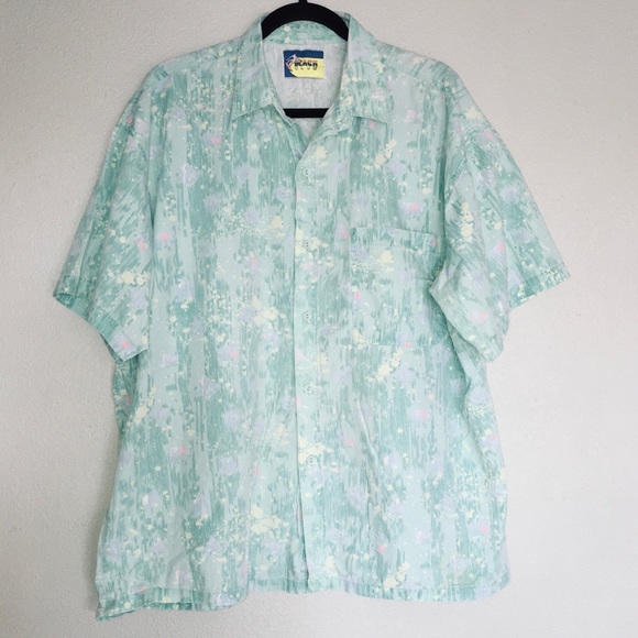 Vintage Beach Club XL Button Up - Picture 1 of 4